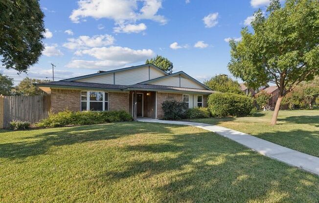 3324 CLAYMORE DR
