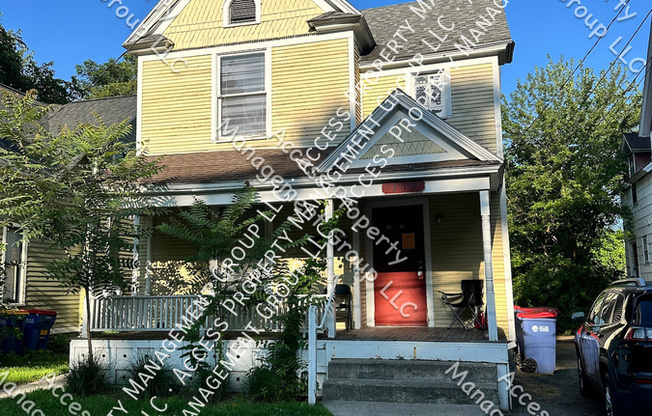 309 EASTERN AVE SE