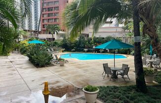 Fully Furnished One Bedroom Overlooking Pool on Ena Road in Waikiki