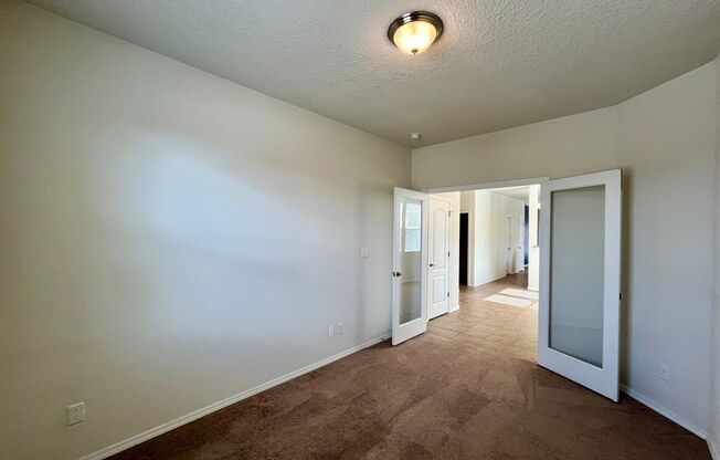 Delightful 3 Bedroom 2 Bathroom Home In Rio Rancho!