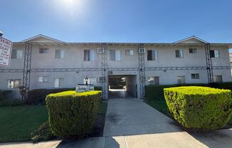 BV91-915 Mount Olive Dr. Duarte, CA 91010