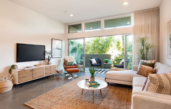 Frame Culver City