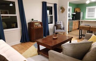 2 beds, 1 bath, $1,400