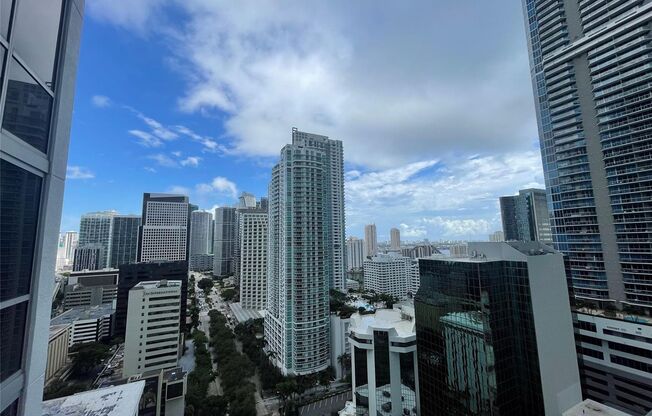 1060 Brickell Ave # 25-01 (F10461036)