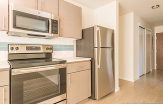 1 bed, 1 bath, 551 sqft, $1,525, Unit 2202