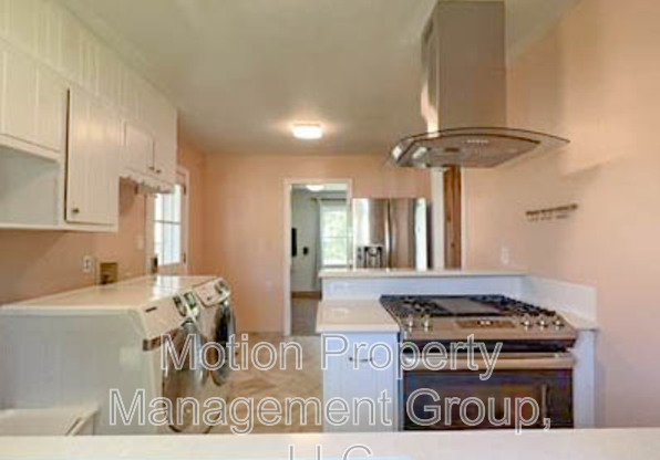 2189 CLEARWATER DR SE