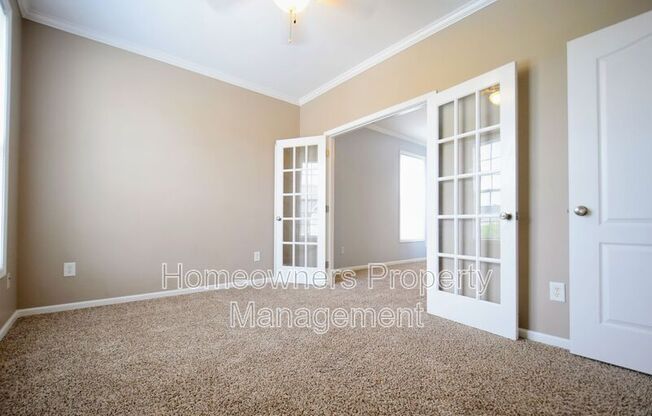 1321 KERSHAW LOOP