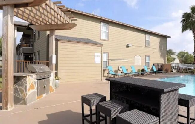 1 bed, 1 bath, 650 sqft, $984, Unit 0133