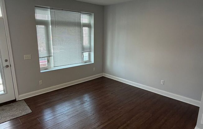 Social Club/Center Street Apartments