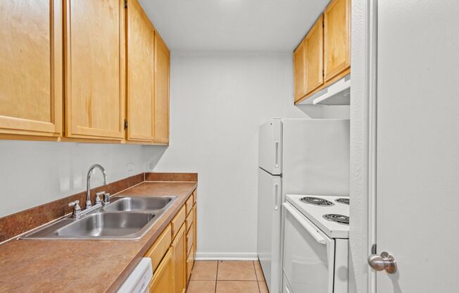 1 bed, 1 bath, 595 sqft, $1,050, Unit #285