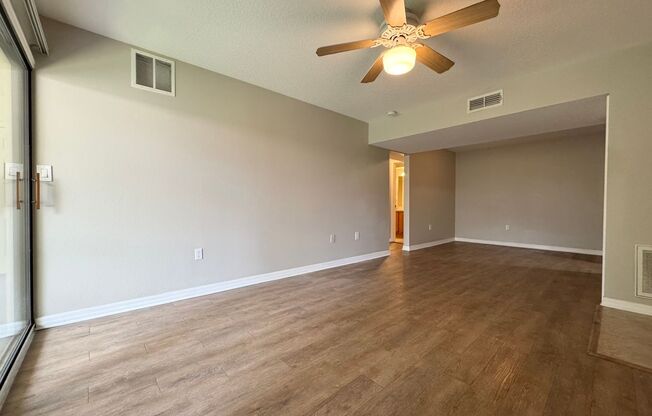 Lovely Winter Springs Condo ~ Vinyl Plank Flooring and Large Screened Patio!
