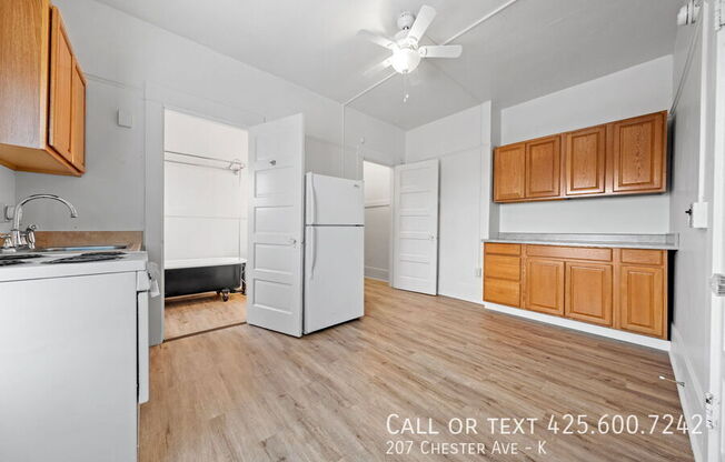 207 CHESTER AVE