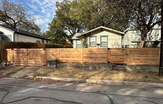 East Austin Bungalow for Rent