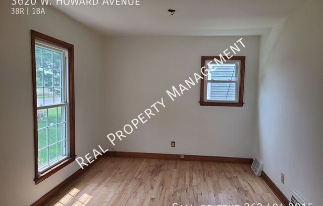 3620 W HOWARD AVE
