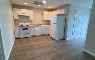 1 bed, 1 bath, 600 sqft, $1,195, Unit 215