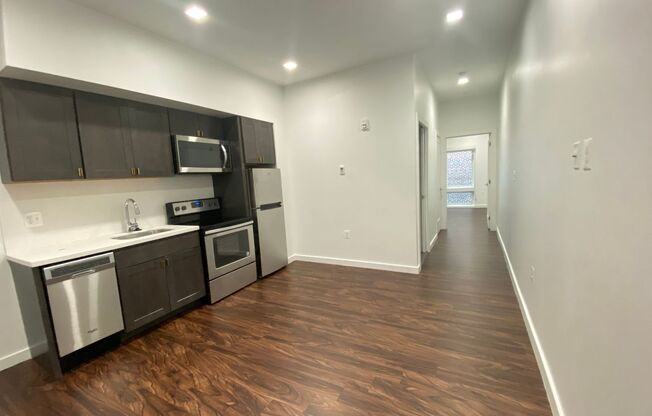 1 bed, 1 bath, 478 sqft, $1,585, Unit 511