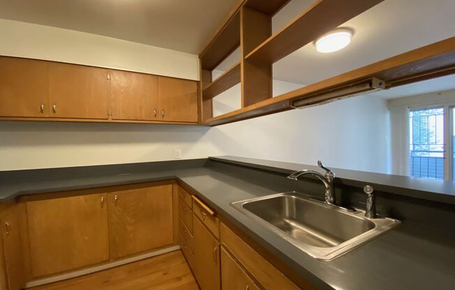 1 bed, 1 bath, 644 sqft, $1,995, Unit 111