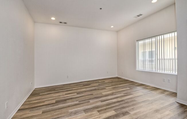 2 beds, 2 baths, 1,034 sqft, $2,995, Unit 415