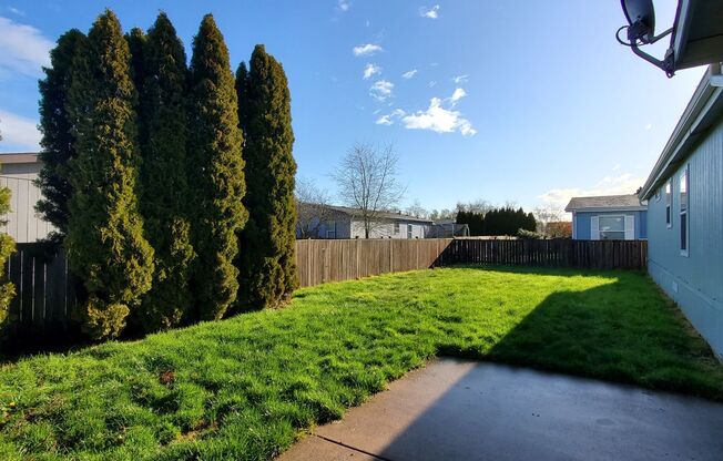 3 beds, 2 baths, 1,344 sqft, $2,195, Unit 31811-53