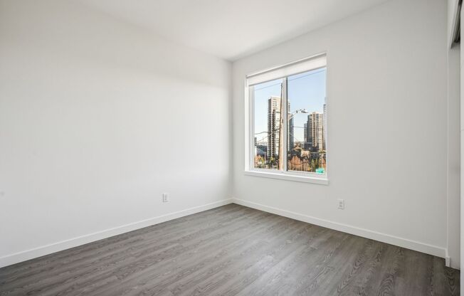 1 bed, 1 bath, 420 sqft, $1,550, Unit 11