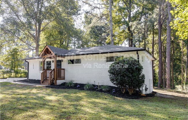 1955 MAPLE DR NW