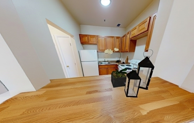 2 beds, 1 bath, 750 sqft, $2,800, Unit 51