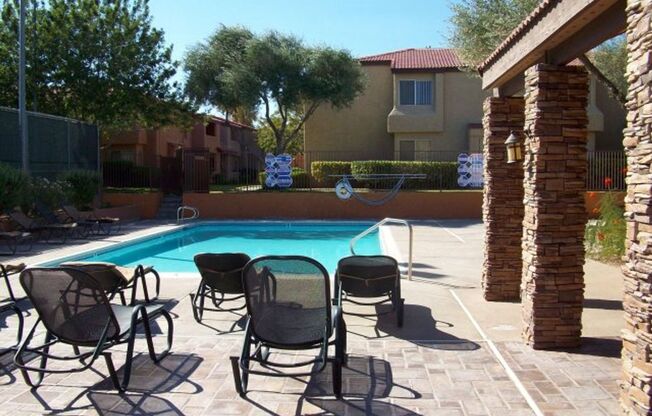 1 bed, 1 bath, $1,075, Unit # #C 28