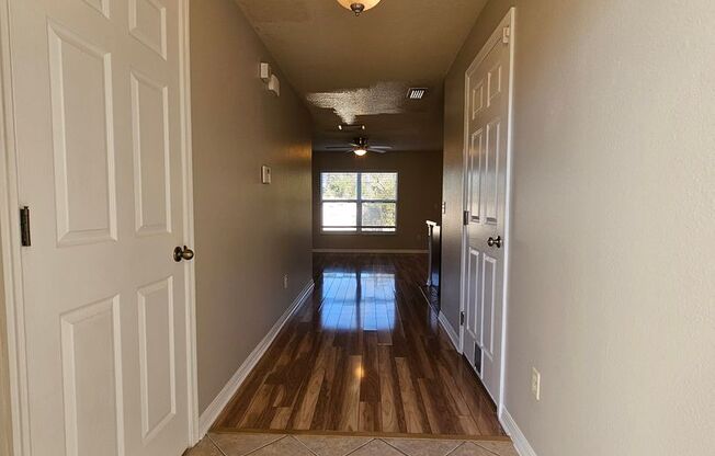 Seven Oaks 2/2.5 Townhouse