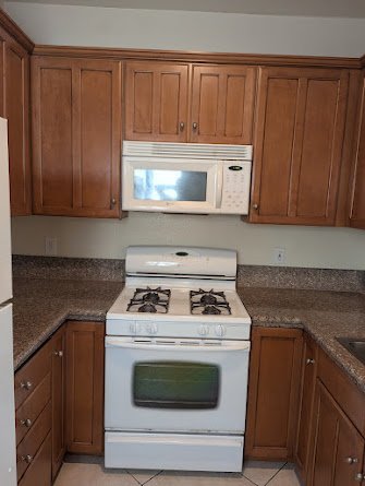 3632 E 2 SAINT LONG BCH