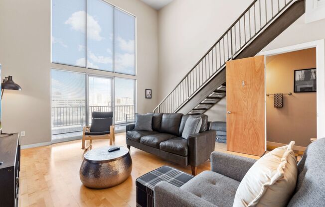 Luxury Furnished Loft on Broadway