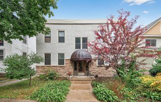 Doolittle 3121 Girard Ave S