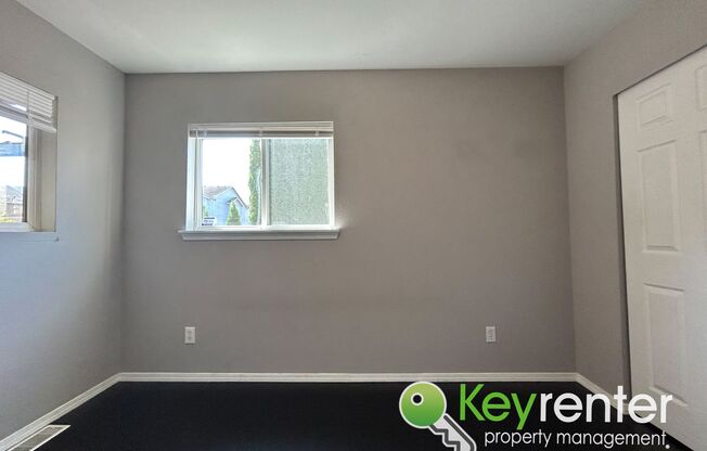 2 beds, 1 bath, $2,295