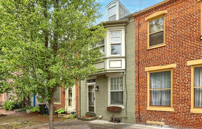 Charming 3 Bedroom House in Midtown