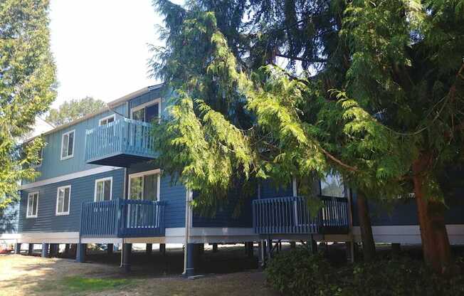 Royal Hills Apartments