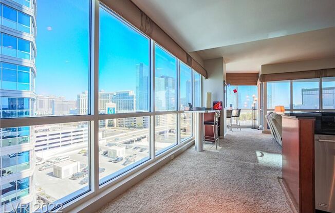 2 beds, 2 baths, $4,250, Unit # 1112