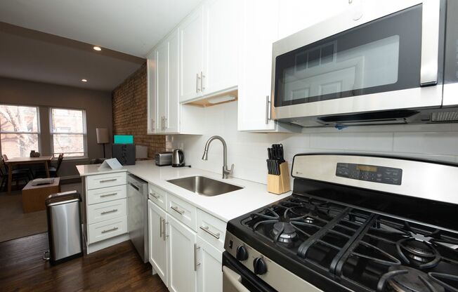 2 beds, 1 bath, 719 sqft, $3,195, Unit 835-1B