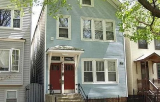 Lincoln Park Apartments!