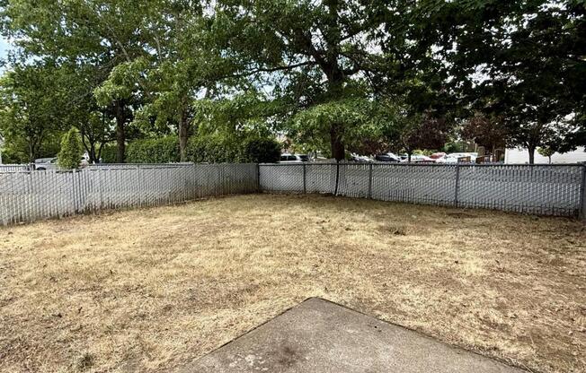 3 beds, 2 baths, 1,513 sqft, $2,200
