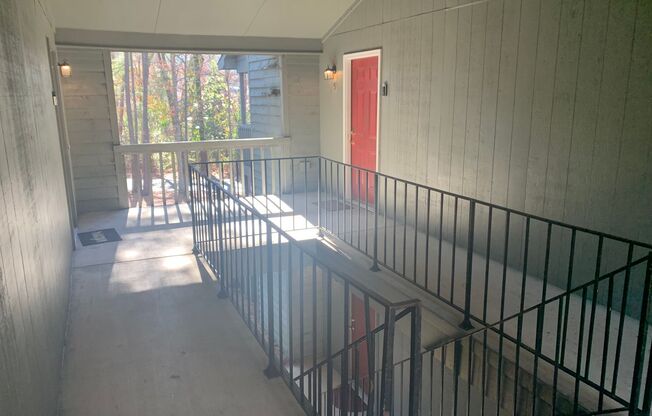 2 beds, 2 baths, $1,200