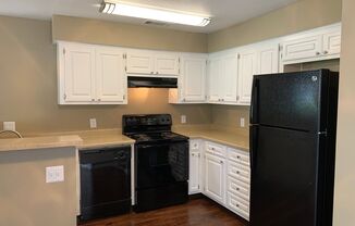 1 bed, 1 bath, 700 sqft, $1,450, Unit 65 264