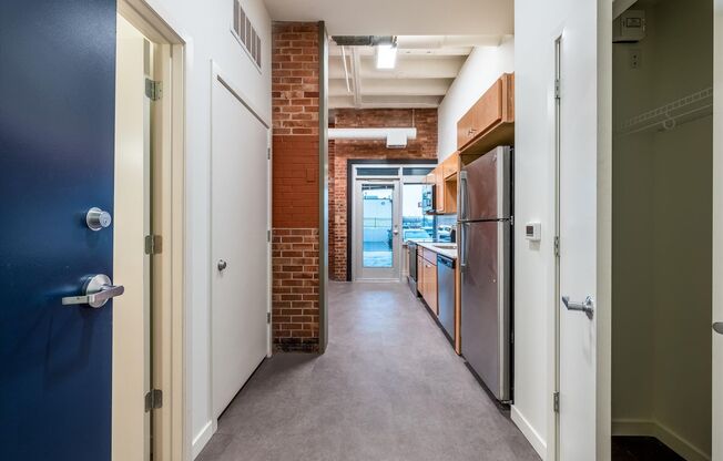 Studio, 1 bath, 534 sqft, $1,150, Unit 111