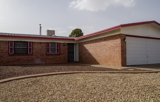 PRICED TO RENT QUICKLY!!
