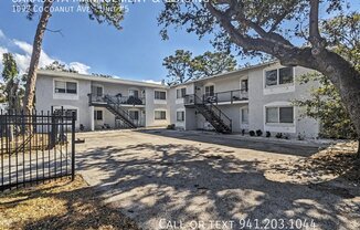 1092 COCOANUT AVE