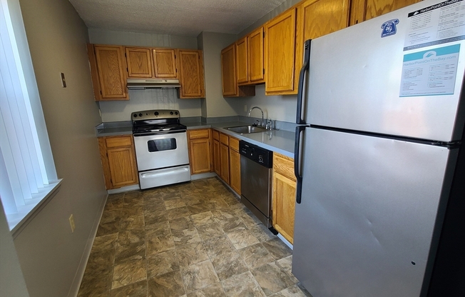 48 PENINSULA PL