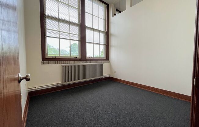 2 beds, 1 bath, 897 sqft, $1,495, Unit 317