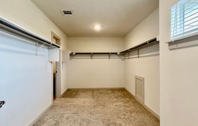 4 beds, 3 baths, $2,190