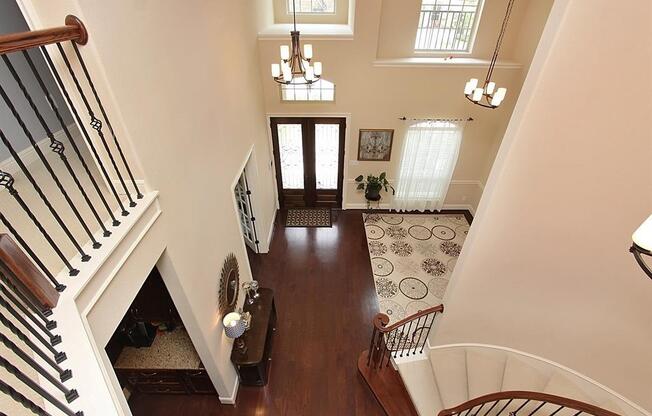 9906 VINTAGE VILLA DR.