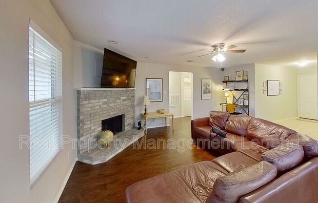 2321 TEDDY ROOSEVELT DR