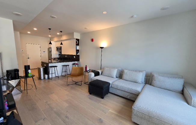 73 IRVING ST