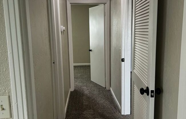 2 beds, 1 bath, $1,475